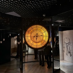 Елена Кручинина, Санкт-Петербург