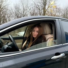 Лена Гришанина, Москва