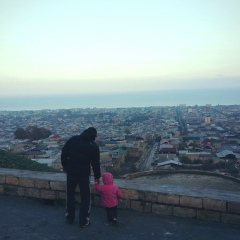 Расул Гамзатов, 26.10, Избербаш