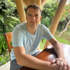 Леонид Кошкаров