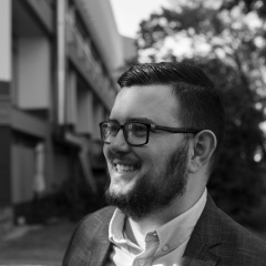 Игорь Кузнецов