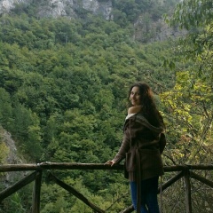 Анюта Икизли, 12.05, Москва