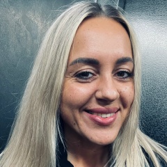 Анастасия Попова, Москва