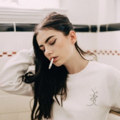 Nina Dobrev, 13.04, Chicago