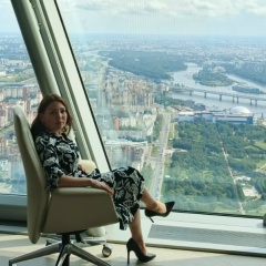 Эмма Петрова, Санкт-Петербург