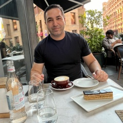 Артём Кюрегян, 18.09, Саратов