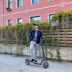 Hambarcum Kechek, 04.06.1999, Таллин