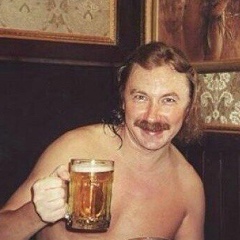 Игорь Николаев