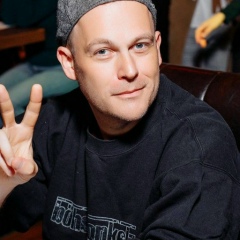 Феликс Яковлев, Москва