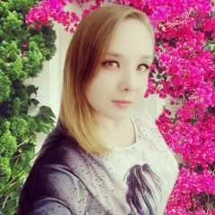 Туся Маврина, Алматы