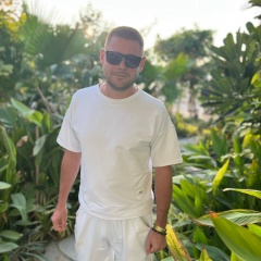 Антон Машков