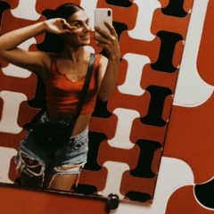 Лена Сапрыкина, Москва