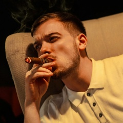 Rom Abramovich, Алматы