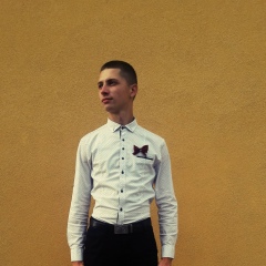 Саша Письменний, 22.04