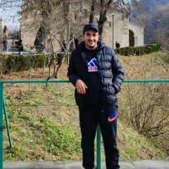 Aper Gevorgyan, Ереван