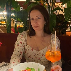 Анна Акопова, Москва