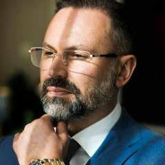 Александр Шахов