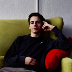 Женя Сафарян, Санкт-Петербург