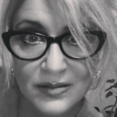 Елена Тихомирова, 17.03.1961, Москва