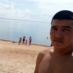 Орал Асанов, Омск