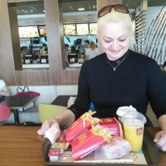 Елена Робинович, 24.05, Киев