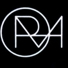 Роман Роман