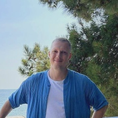 Дмитрий Белов