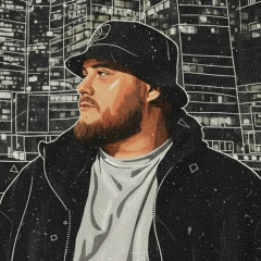 Денис Горячев