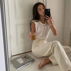 Мара Куштарбекова, Москва