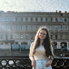 Алена Емельянова, 28.07.1999, Томск