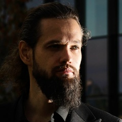 Игорь Толоконников