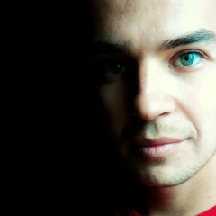 Сергей Олейник, 12.11, Днепр (Днепропетровск)