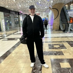 Назриходжа Кулулов, Санкт-Петербург