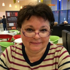 Елена Калашникова, 04.07.1962, Москва