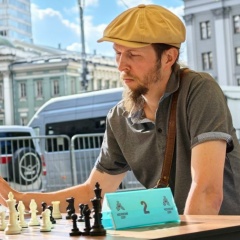 Mr Sharankov, Псков