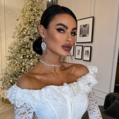 Катя Магазин, Москва