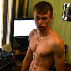 Денис Слесарев, 10.12.1995, Луганск