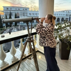 Ксюнечка Ловис, Москва