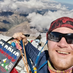 Сергей Медведев, 23.04, Москва