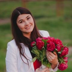 Даша Плоденко, 09.05, Киев