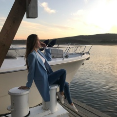 Изабелла Сковородина, Владивосток