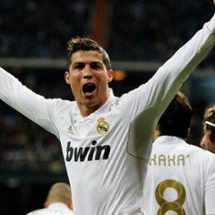 Дени Ужахов, 21.04.1901, Владивосток