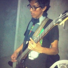 Gabriel Aveiga, 04.04, Manta