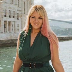 Полина Прохорова, Москва