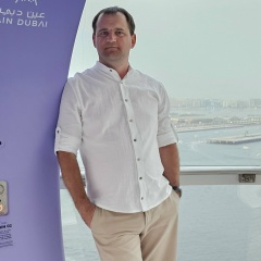 Сергей Тихомиров, Санкт-Петербург