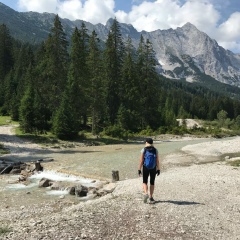 Даша Тттттттт, Berlin