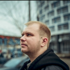 Антон Логинов, Москва