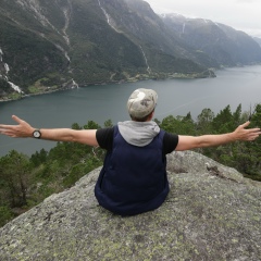 Антон Михмель, Санкт-Петербург