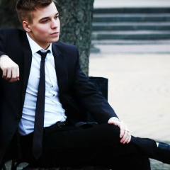 Влад Петров, Москва