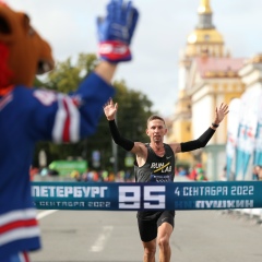 Денис Васильев
